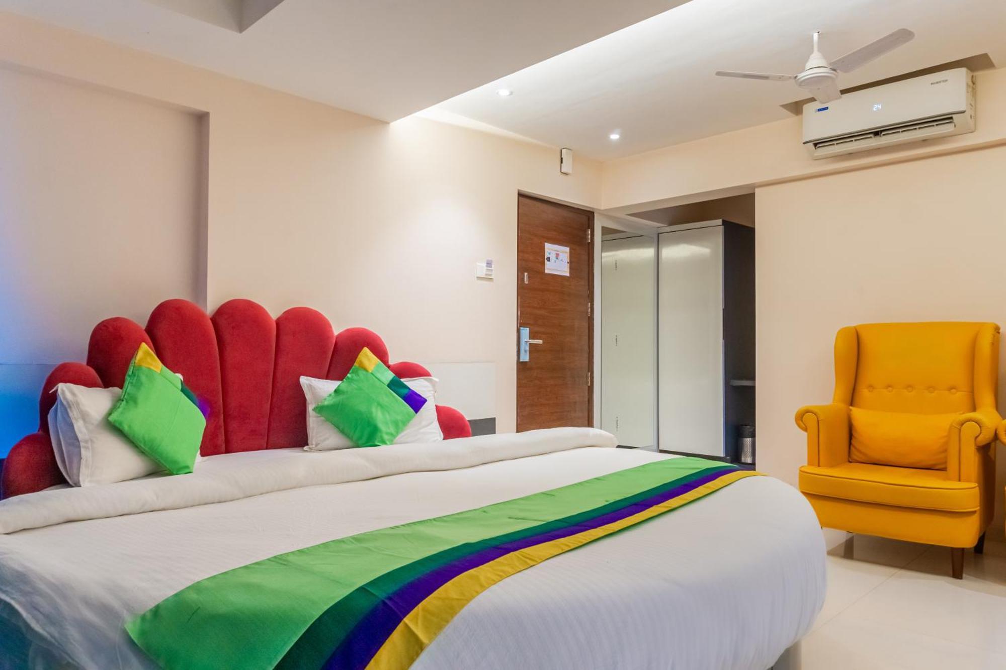 Treebo Blossom - Viman Nagar Hotel Pune